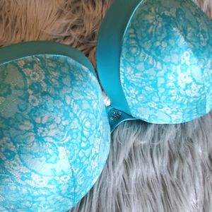 Victoria's Secret Push Up Bra 34D